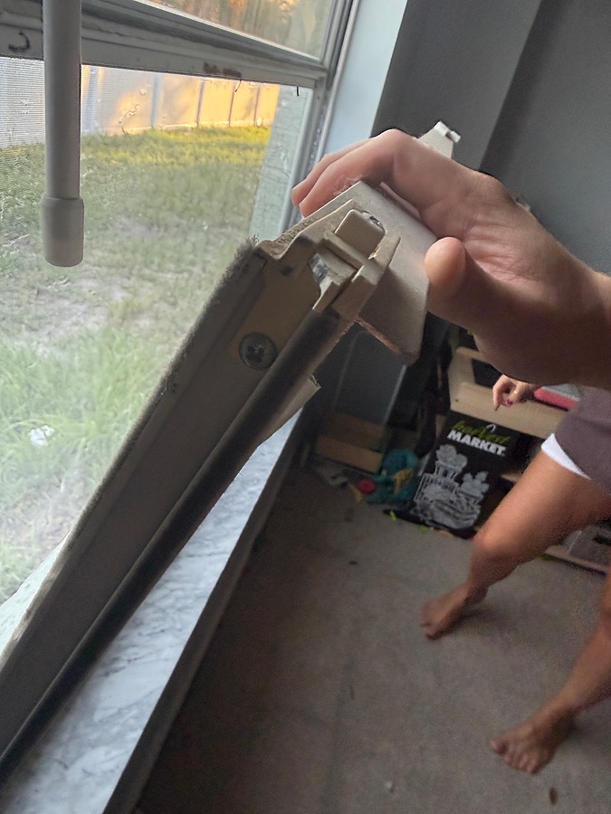 Sash Window Latch