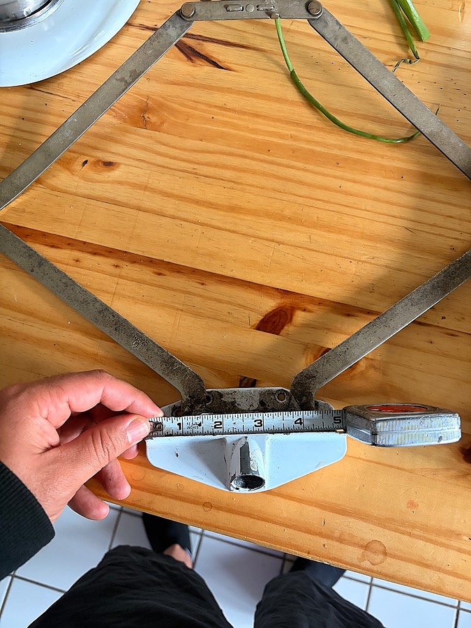 Base width