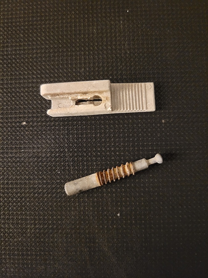 Pull Pin Assemblies