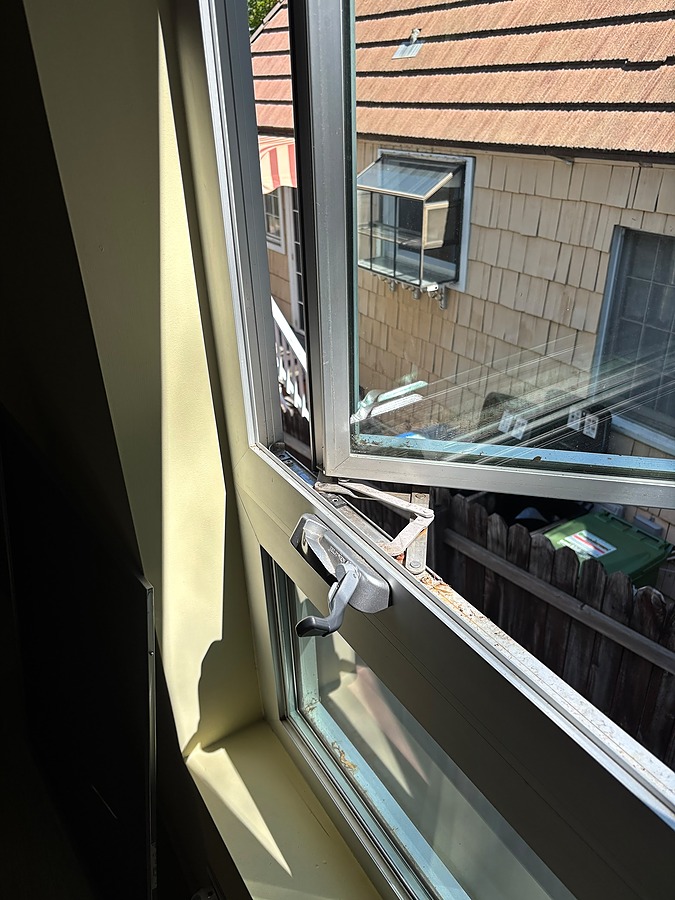 Window-02
